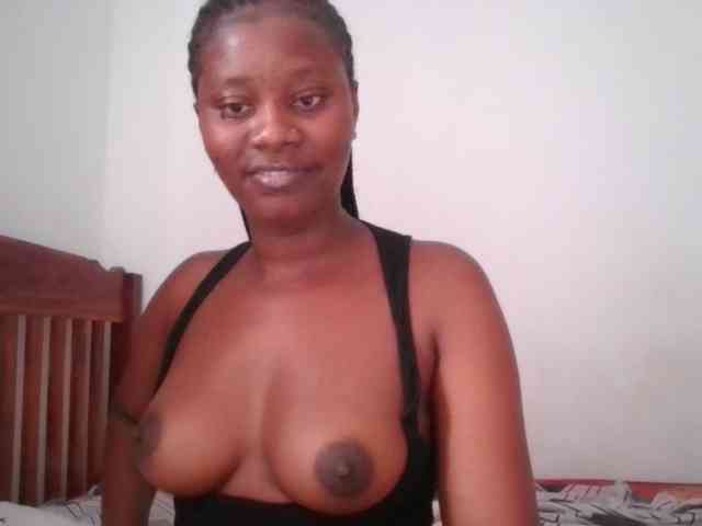 Wetpussieyy webcam