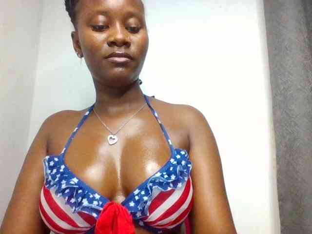 Wetpussieyy webcam