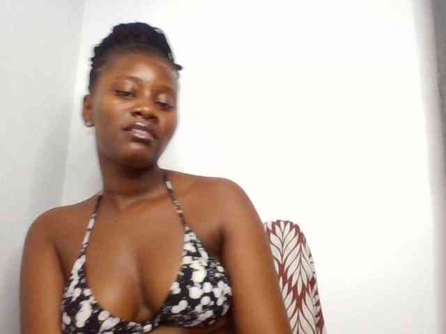 Wetpussieyy webcam