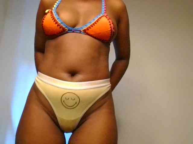 Wetpussieyy webcam