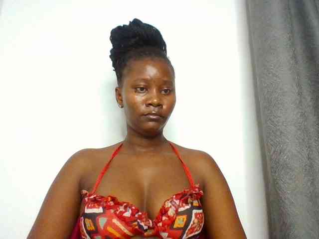 Wetpussieyy webcam