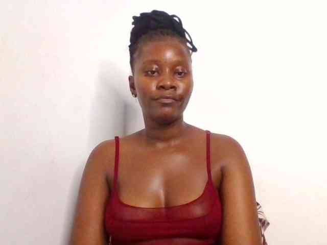 Wetpussieyy webcam