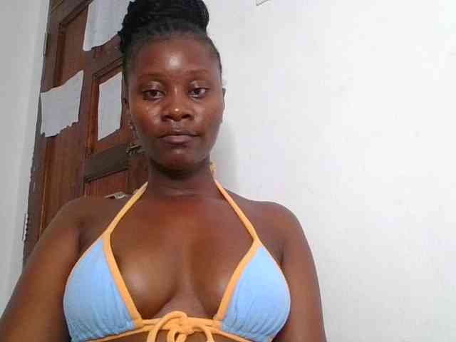 Wetpussieyy webcam