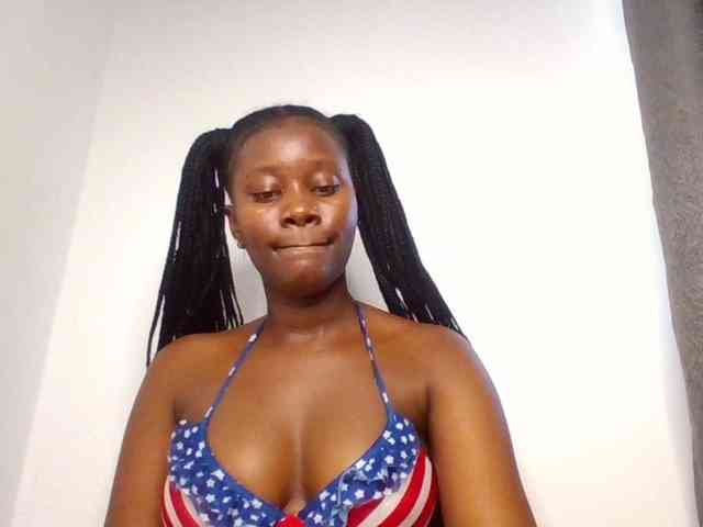Wetpussieyy webcam
