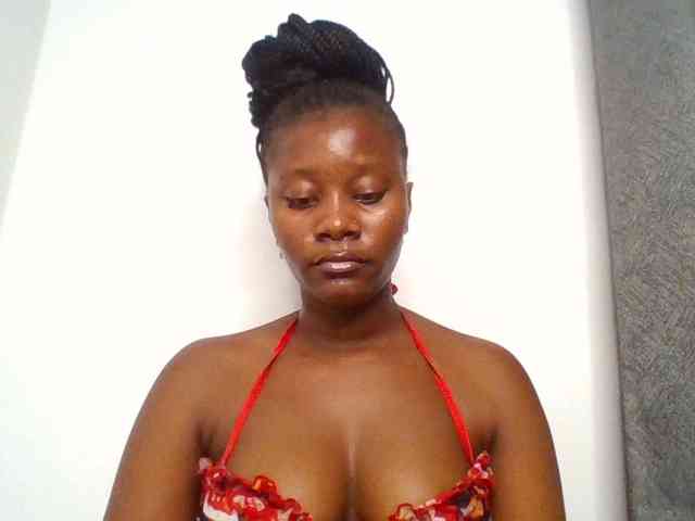 Wetpussieyy webcam