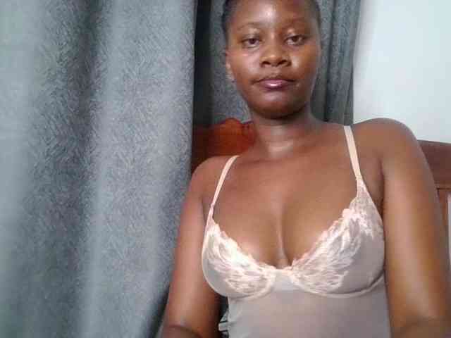 Wetpussieyy webcam