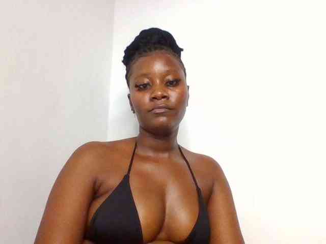 Wetpussieyy webcam