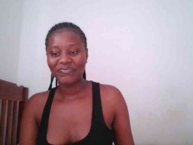 Wetpussieyy webcam