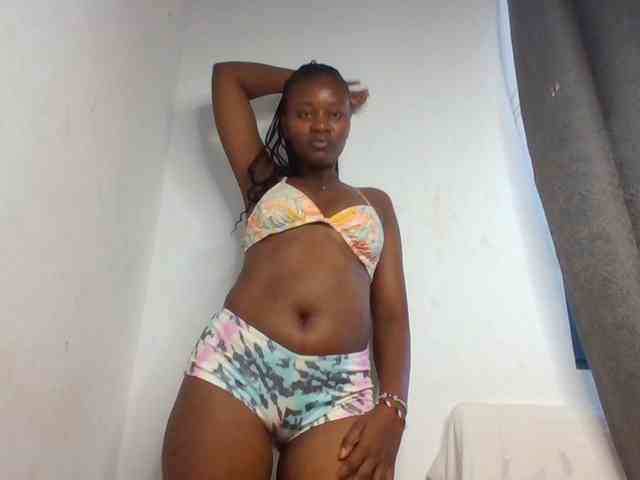 Wetpussieyy webcam