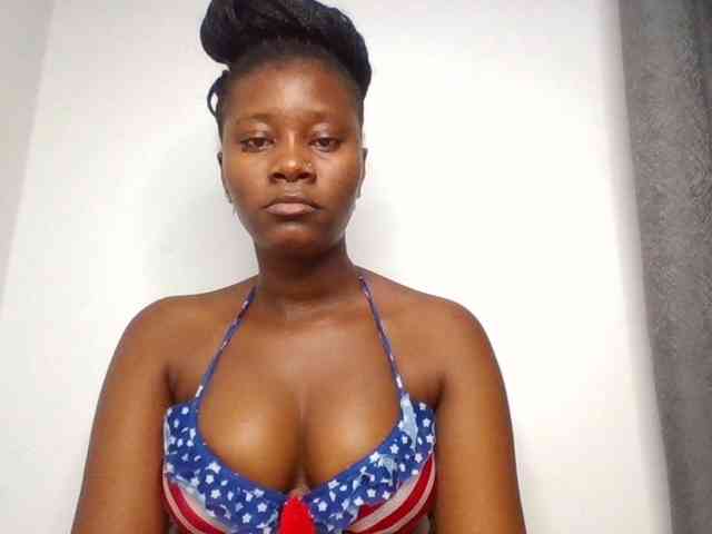 Wetpussieyy webcam