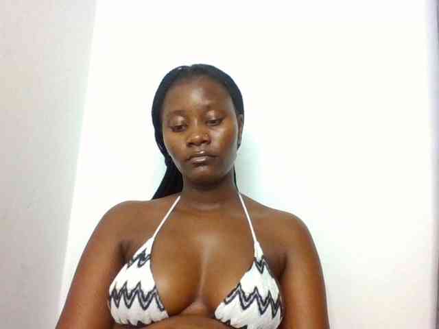 Wetpussieyy webcam