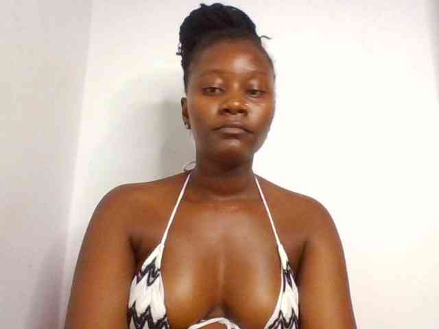 Wetpussieyy webcam