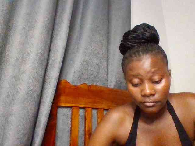 Wetpussieyy webcam