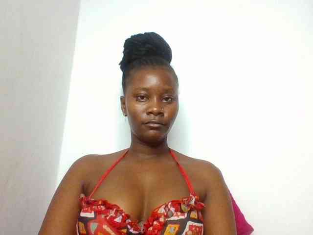 Wetpussieyy webcam