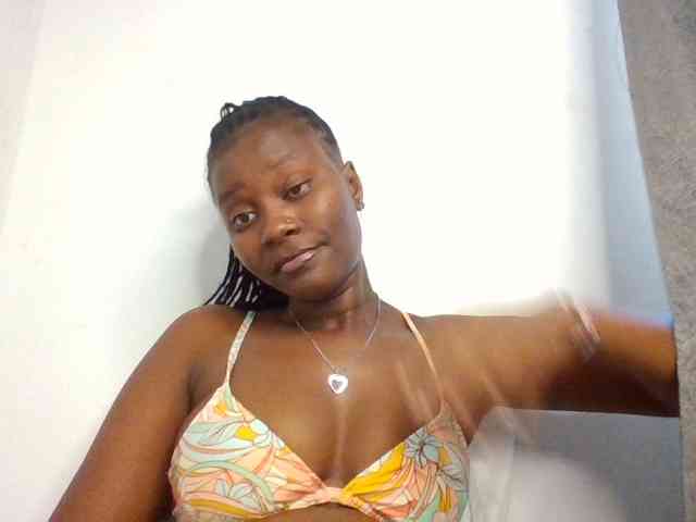 Wetpussieyy webcam