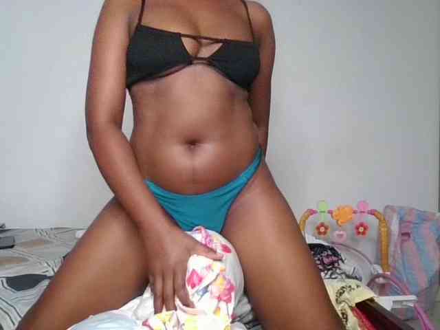 Wetpussieyy webcam