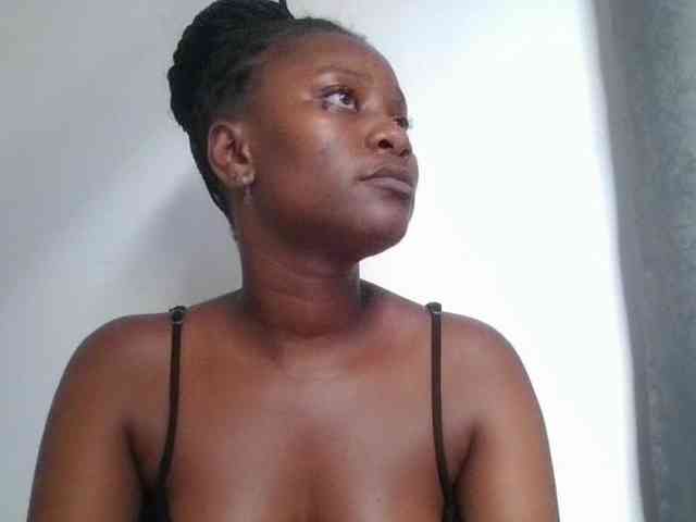 Wetpussieyy webcam