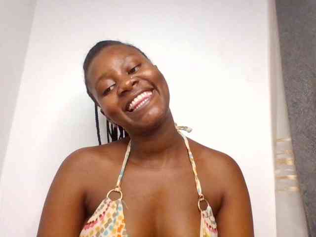 Wetpussieyy webcam