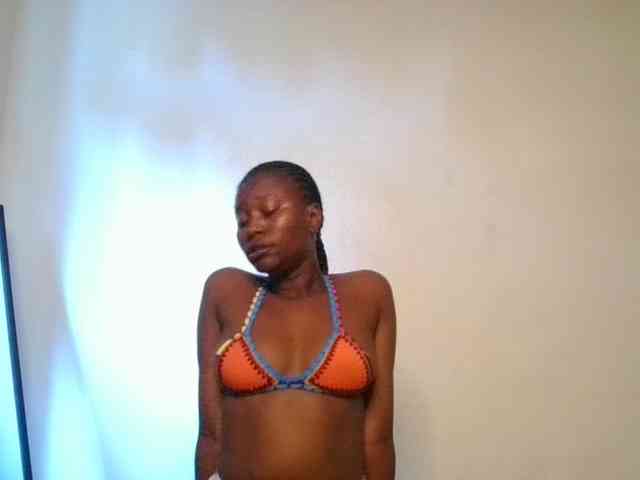 Wetpussieyy webcam