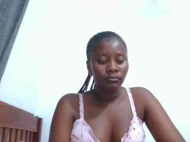 Wetpussieyy webcam