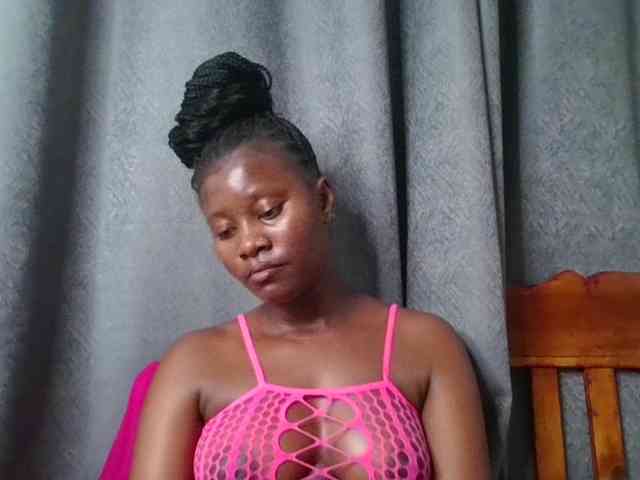 Wetpussieyy webcam
