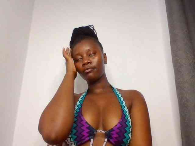 Wetpussieyy webcam