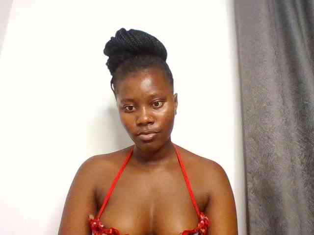 Wetpussieyy webcam
