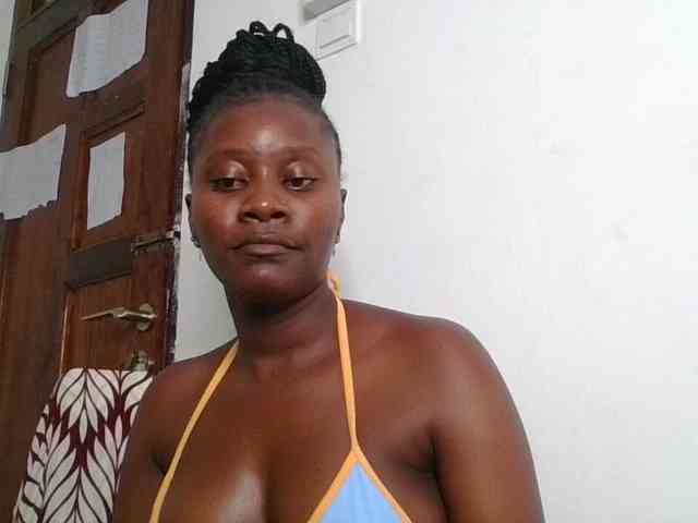 Wetpussieyy webcam
