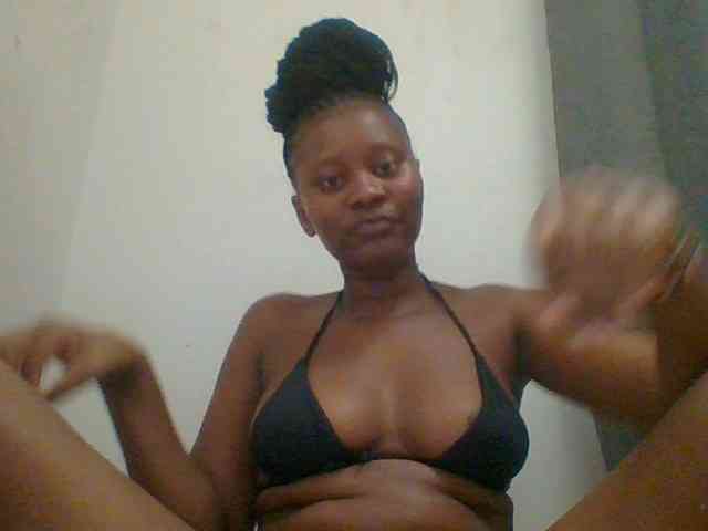 Wetpussieyy webcam