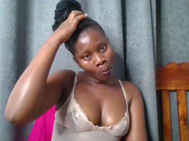 Wetpussieyy webcam
