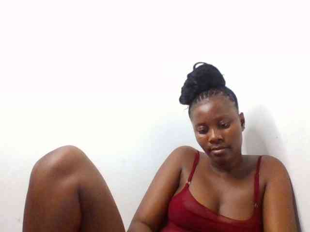 Wetpussieyy webcam