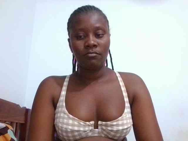 Wetpussieyy webcam