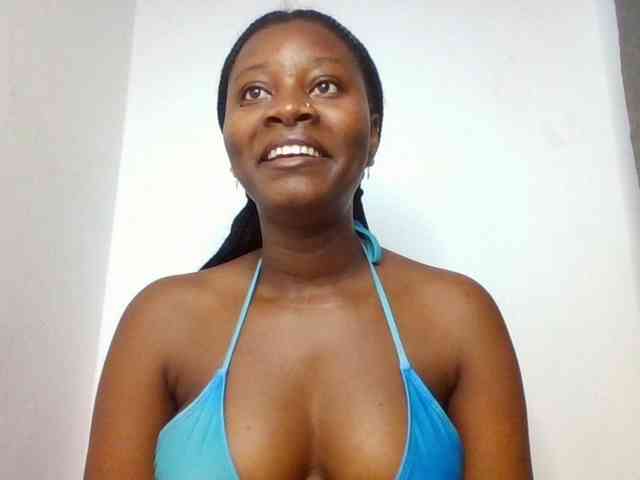 Wetpussieyy webcam