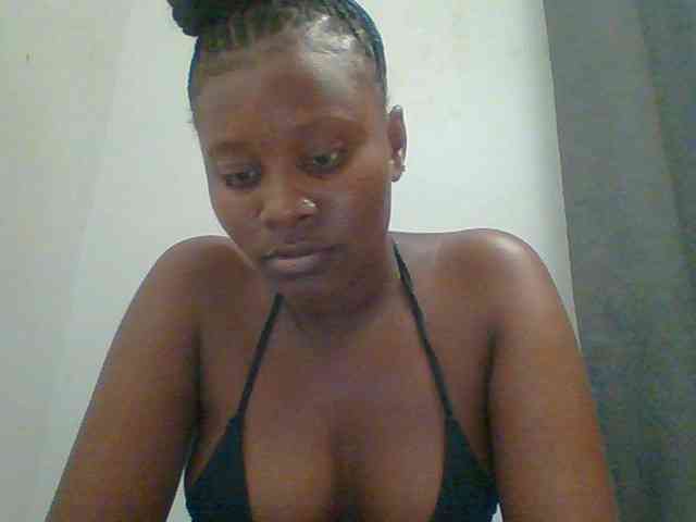 Wetpussieyy webcam