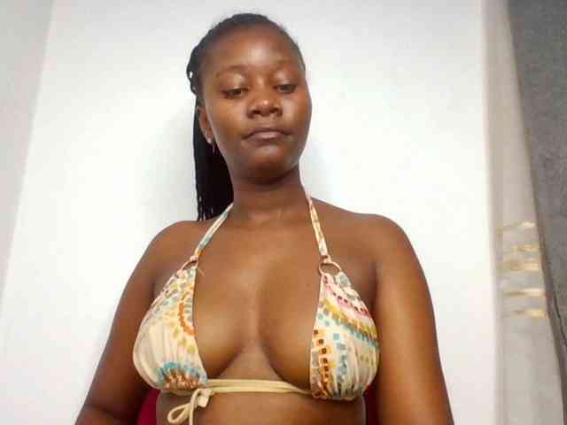 Wetpussieyy webcam