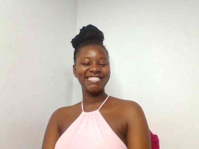 Wetpussieyy webcam