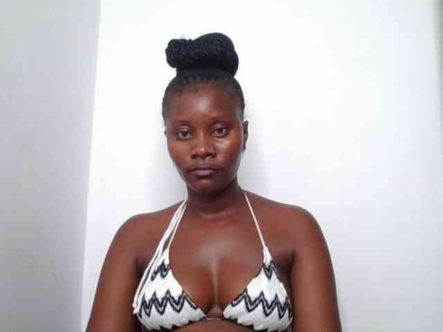 Wetpussieyy webcam