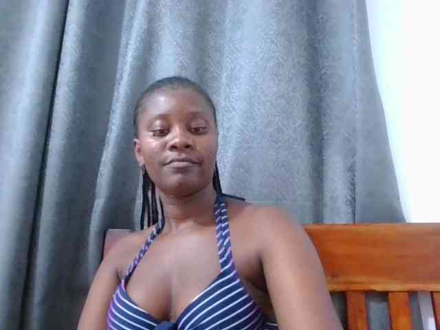 Wetpussieyy webcam