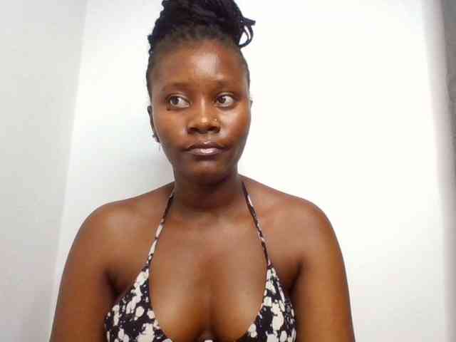 Wetpussieyy webcam