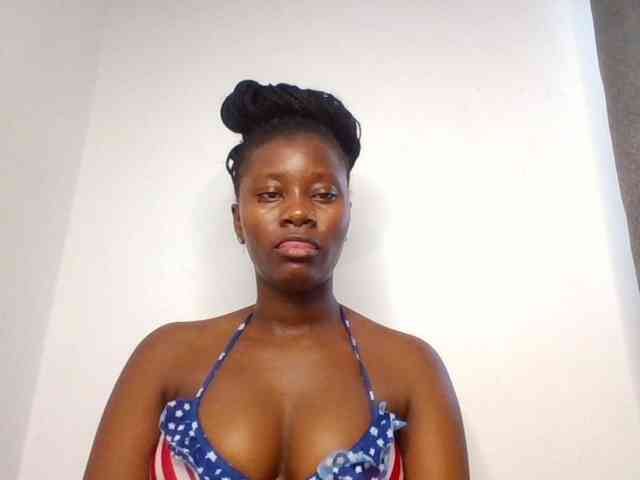 Wetpussieyy webcam