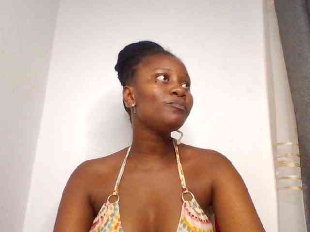 Wetpussieyy webcam