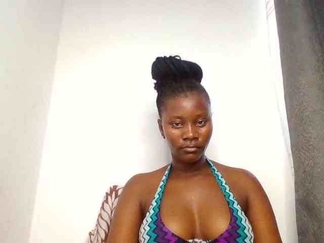 Wetpussieyy webcam