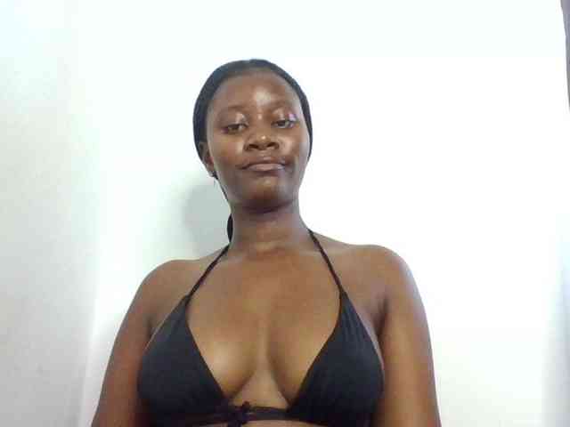 Wetpussieyy webcam