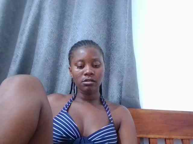Wetpussieyy webcam