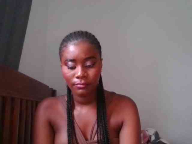 Wetpussieyy webcam