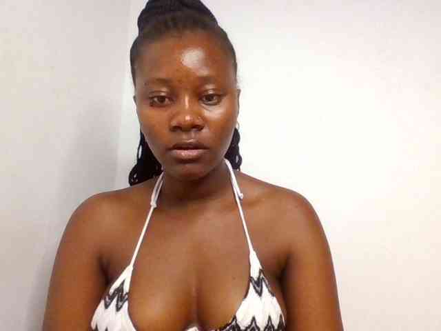 Wetpussieyy webcam