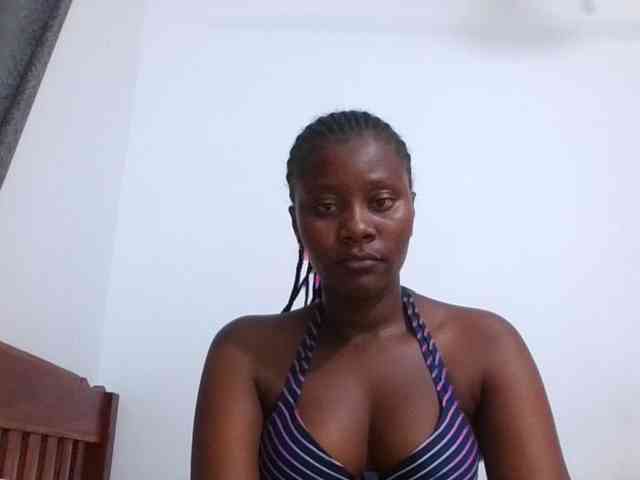 Wetpussieyy webcam