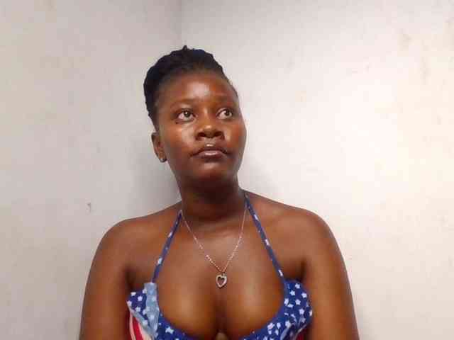 Wetpussieyy webcam