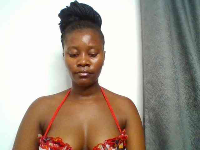 Wetpussieyy webcam