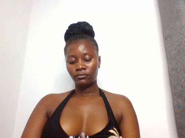 Wetpussieyy webcam
